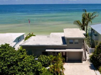 Two Bedroom With Water View Sleeps Six Guests